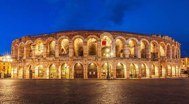 Arena - Verona Centro - Appartamento Elegante מראה חיצוני תמונה